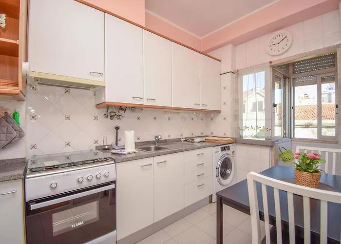 アパート Cozy And Family