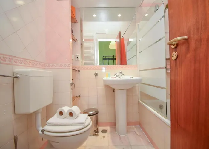 Cozy And Family * リスボン